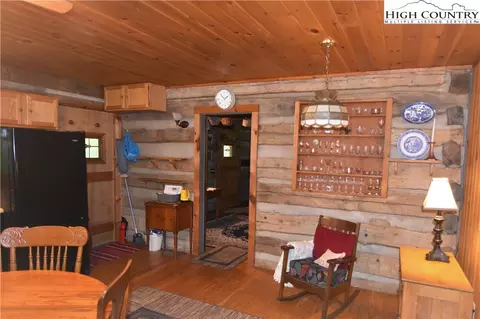 208 Quiet Pl, Todd, NC 28684 photo 7