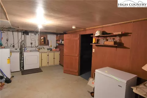 208 Quiet Pl, Todd, NC 28684 photo 22