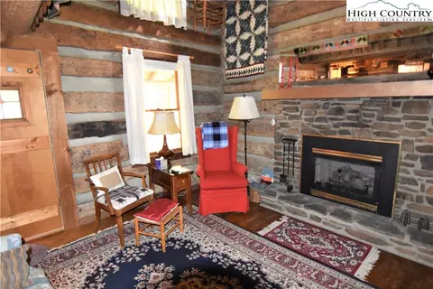 208 Quiet Pl, Todd, NC 28684 photo 8