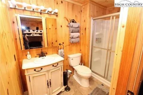 123 Skiloft Rd, Beech Mountain, NC 28604 photo 20
