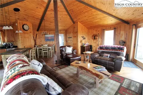 123 Skiloft Rd, Beech Mountain, NC 28604 photo 9