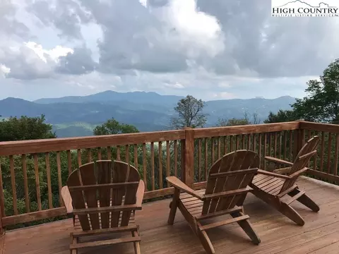 123 Skiloft Rd, Beech Mountain, NC 28604 photo 3