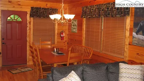 116 Cherrybrook Ln, Beech Mountain, NC 28604 photo 4