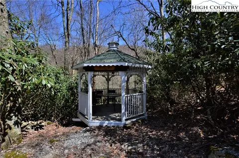 271 Greenbriar Rd, Beech Mountain, NC 28604 photo 18