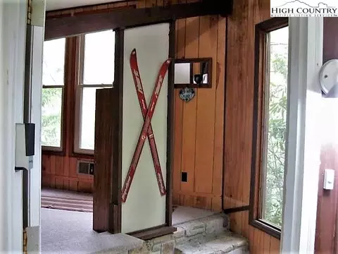 271 Greenbriar Rd, Beech Mountain, NC 28604 photo 8