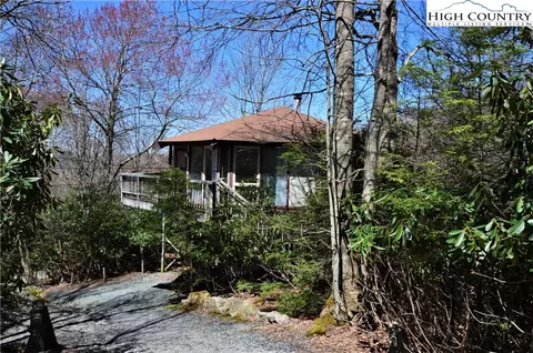271 Greenbriar Rd, Beech Mountain, NC 28604 photo 2