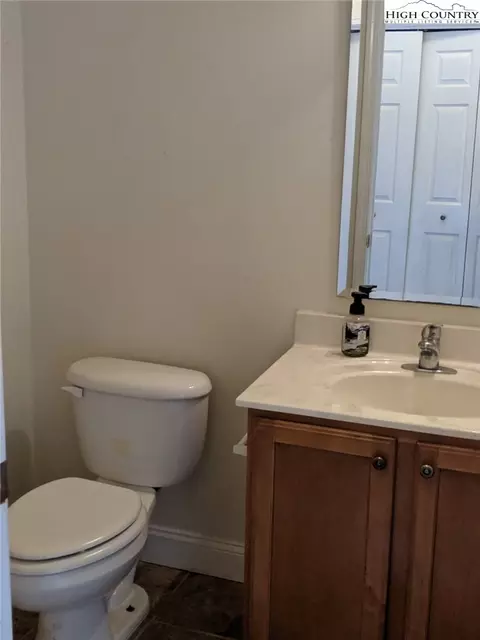 305 Pine St, Boone, NC 28607 photo 9