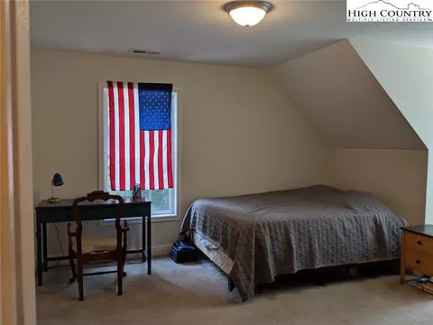 305 Pine St, Boone, NC 28607 photo 11
