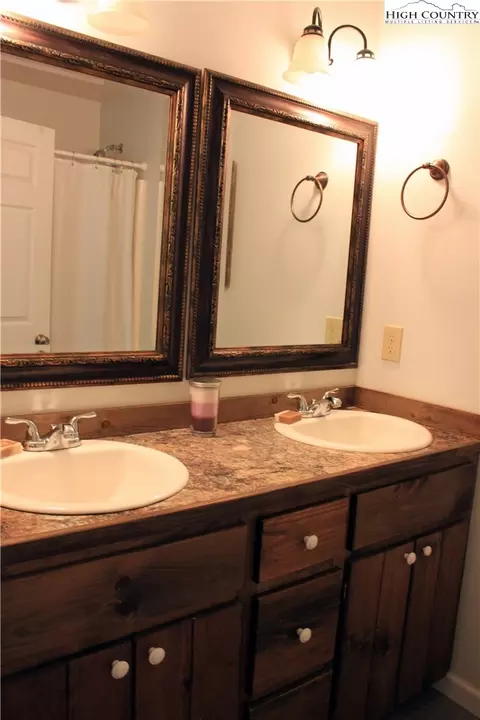 318 Crossmor Dr, Todd, NC 28684 photo 20