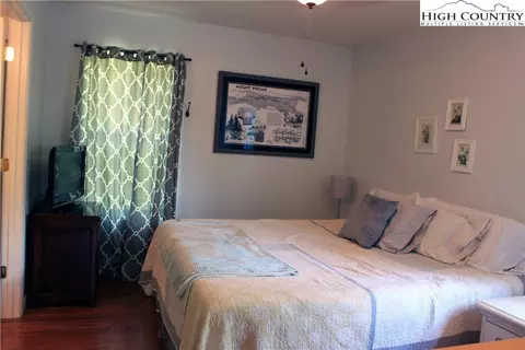 318 Crossmor Dr, Todd, NC 28684 photo 18