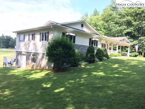 431 Oakview Dr, Jefferson, NC 28640 photo 21