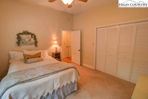 345 Roxanna, Boone, NC 28607 photo 26
