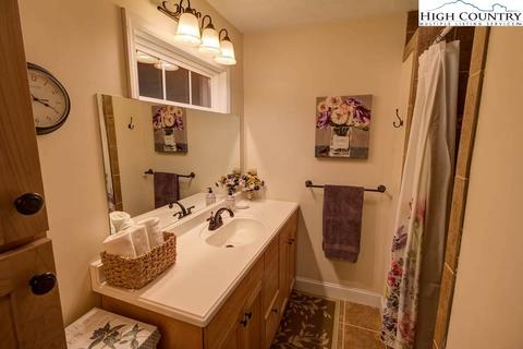 345 Roxanna, Boone, NC 28607 photo 24