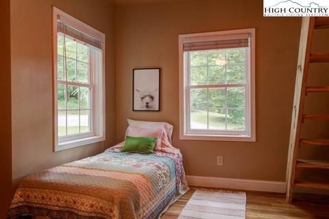 345 Roxanna, Boone, NC 28607 photo 31
