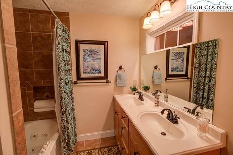 345 Roxanna, Boone, NC 28607 photo 27