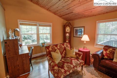 345 Roxanna, Boone, NC 28607 photo 7