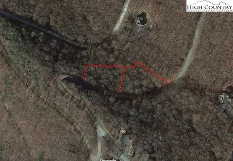 124-126 Upper Snowbird Rd, Beech Mountain, NC 28604 photo 1