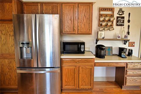 134 Tylers Way, Deep Gap, NC 28618 photo 9