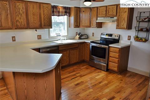 134 Tylers Way, Deep Gap, NC 28618 photo 8