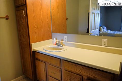 134 Tylers Way, Deep Gap, NC 28618 photo 13