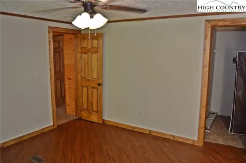 323 Wes Randall Rd, Deep Gap, NC 28618 photo 21