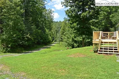 323 Wes Randall Rd, Deep Gap, NC 28618 photo 4