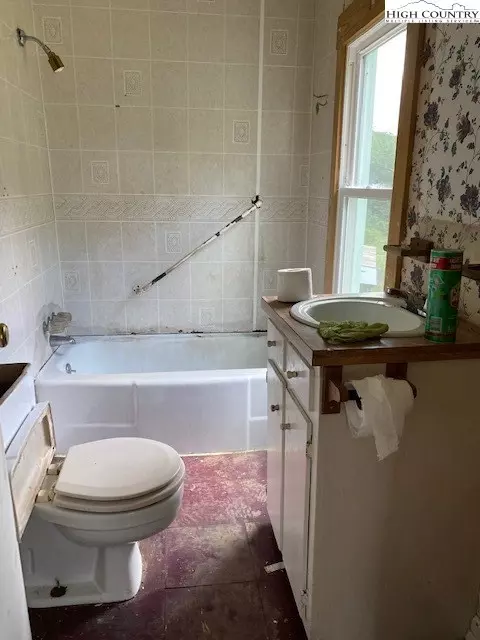 746 Bear Wallow Rd, Lansing, NC 28643 photo 31