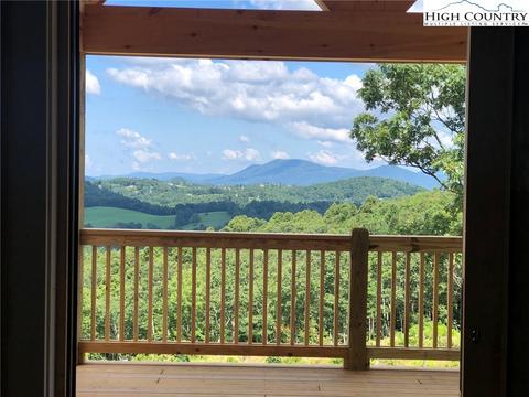 575 State View Rd, Boone, NC 28607 photo 2