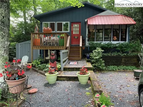 34 Park Loop, Newland, NC 28657 photo 1