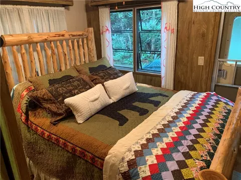 34 Park Loop, Newland, NC 28657 photo 11