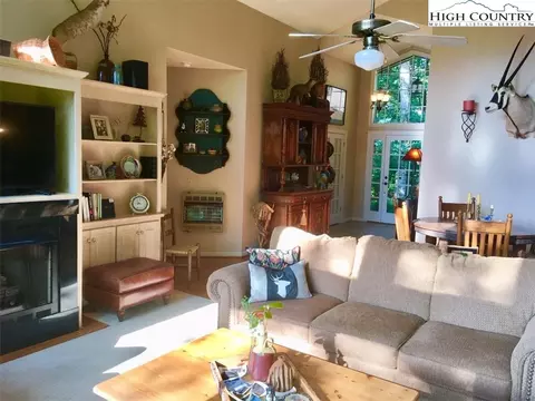 682 Olde Beau Blvd, Roaring Gap, NC 28668 photo 4