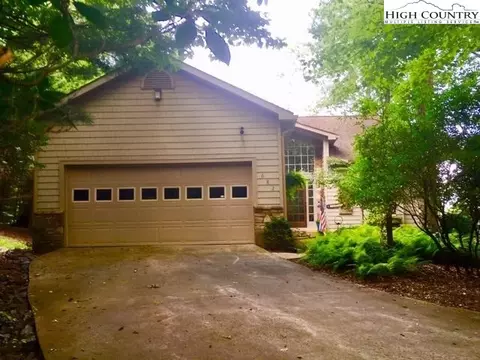 682 Olde Beau Blvd, Roaring Gap, NC 28668 photo 1