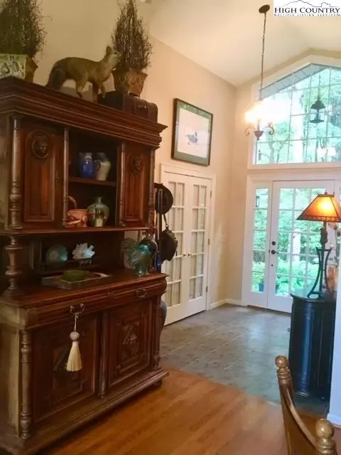 682 Olde Beau Blvd, Roaring Gap, NC 28668 photo 7