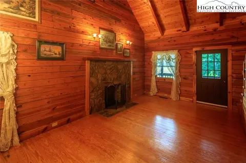 377 Candy Ln, Boone, NC 28607 photo 6