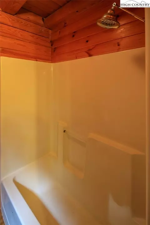 377 Candy Ln, Boone, NC 28607 photo 14