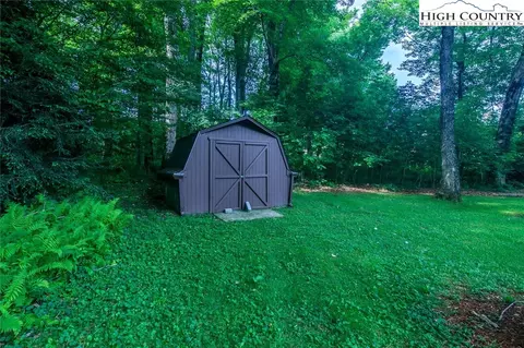377 Candy Ln, Boone, NC 28607 photo 29
