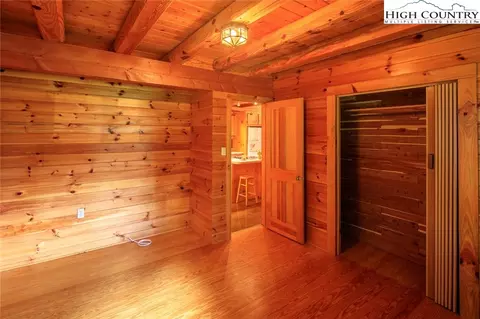 377 Candy Ln, Boone, NC 28607 photo 16