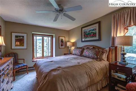457 Skiview Rd, Seven Devils, NC 28604 photo 18