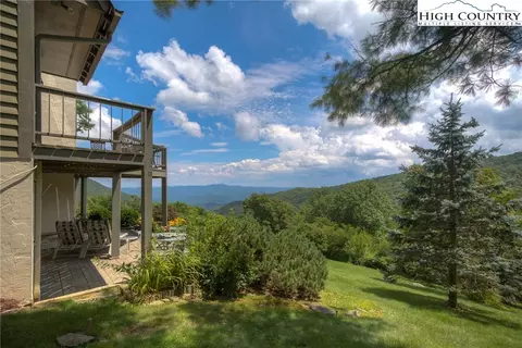 457 Skiview Rd, Seven Devils, NC 28604 photo 31