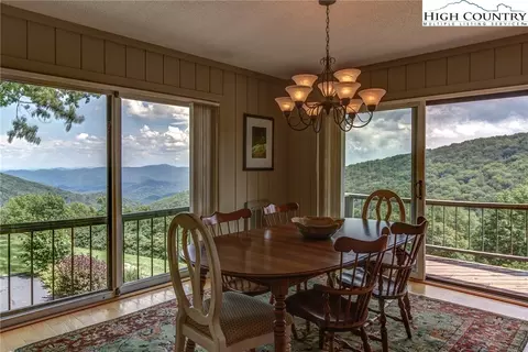 457 Skiview Rd, Seven Devils, NC 28604 photo 12