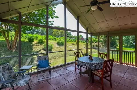 105 Wiley St, Jefferson, NC 28640 photo 21