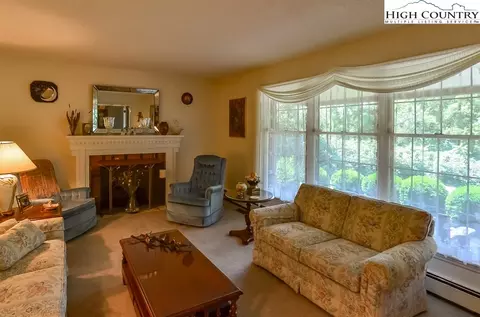 105 Wiley St, Jefferson, NC 28640 photo 16
