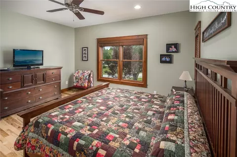 124 Cheyenne Ln, Boone, NC 28607 photo 32