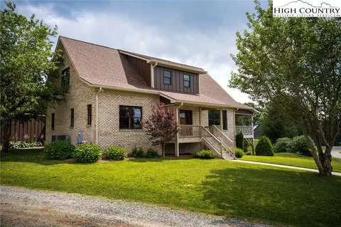 124 Cheyenne Ln, Boone, NC 28607 photo 4