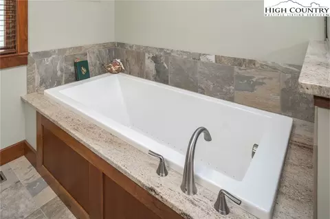 124 Cheyenne Ln, Boone, NC 28607 photo 35