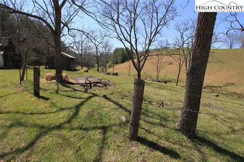 1111 Maple Rd, Independence, VA 24348 photo 26