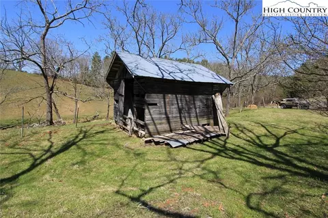 1111 Maple Rd, Independence, VA 24348 photo 22