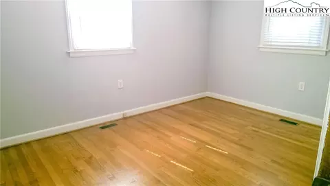 121 Edmonds Rd, Ennice, NC 28623 photo 15