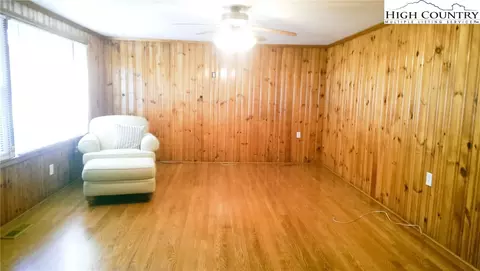 121 Edmonds Rd, Ennice, NC 28623 photo 6