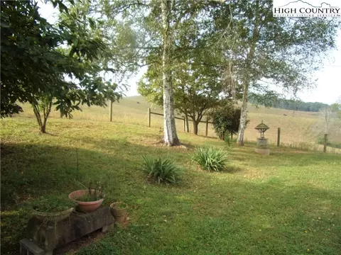 755 John Baker Rd, Crumpler, NC 28617 photo 13